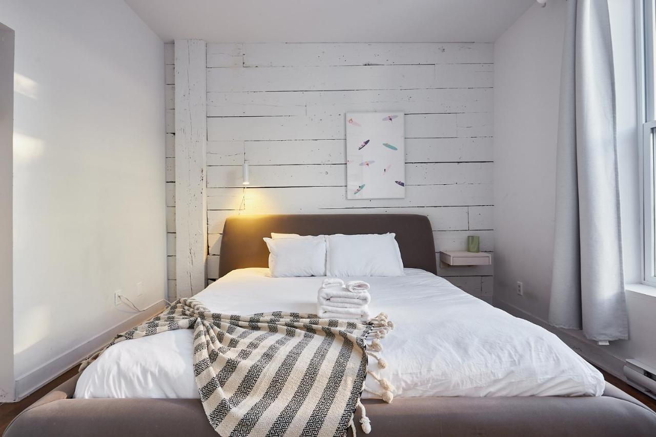 מונטריאול New Spacious Industrial Loft In Le Plateau By Den Stays מראה חיצוני תמונה